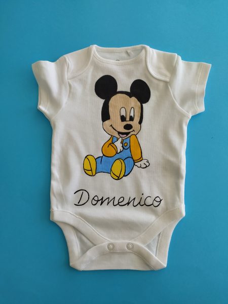 Body topolino dito in bocca