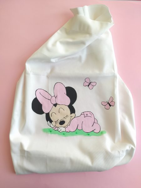 Copertina Minnie dorme