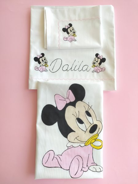 Corredino nascita neonato Minnie ciuccio